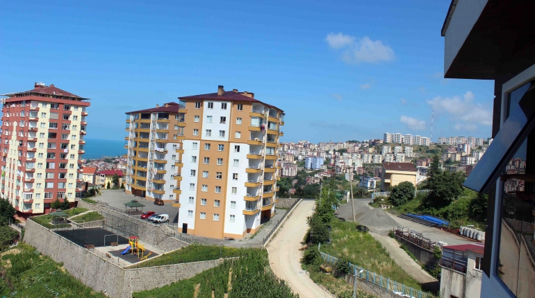 Trabzon 4 mevsim evlerinde satılık daire